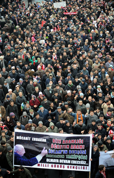 Erbakan'a veda! 130