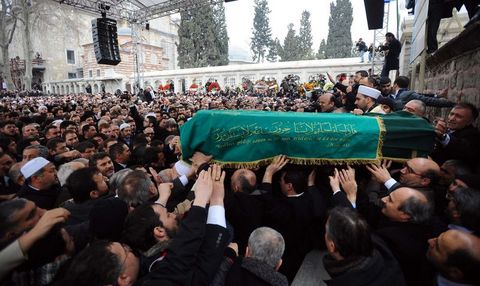 Erbakan'a veda! 138