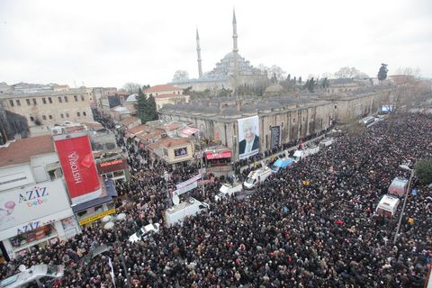 Erbakan'a veda! 144