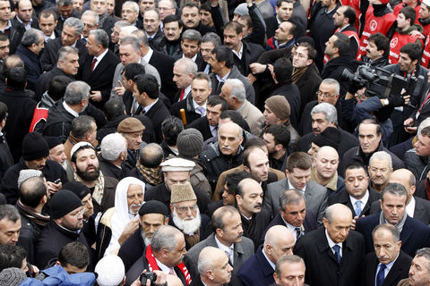 Erbakan'a veda! 148
