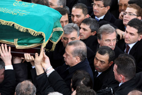 Erbakan'a veda! 164
