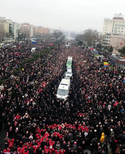 Erbakan'a veda! 182