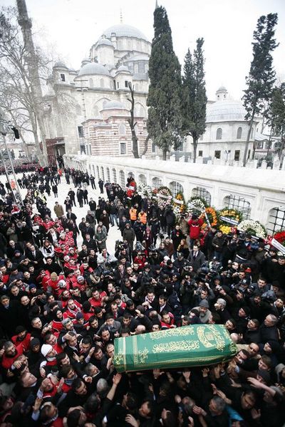 Erbakan'a veda! 209