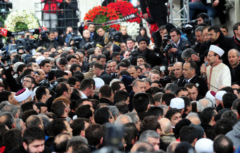 Erbakan'a veda! 220