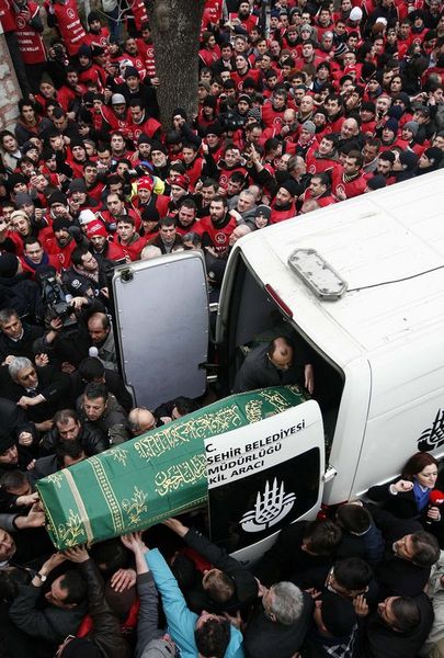 Erbakan'a veda! 223