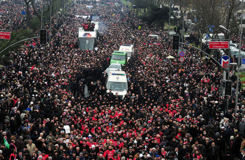 Erbakan'a veda! 230