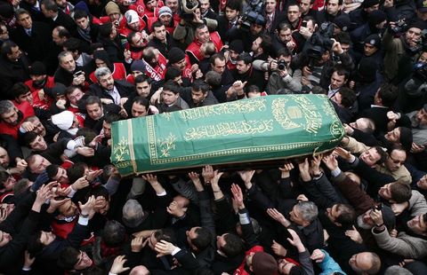 Erbakan'a veda! 235