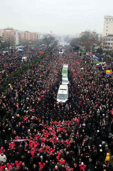 Erbakan'a veda! 239