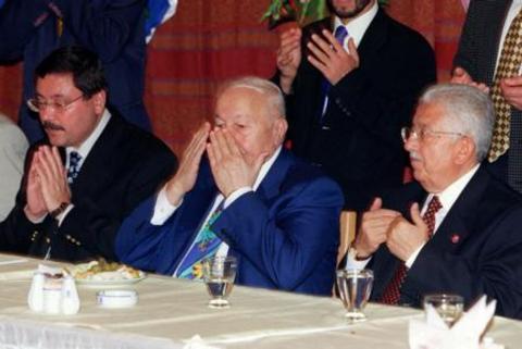 Erbakan'a veda! 26