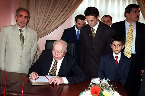 Erbakan'a veda! 67