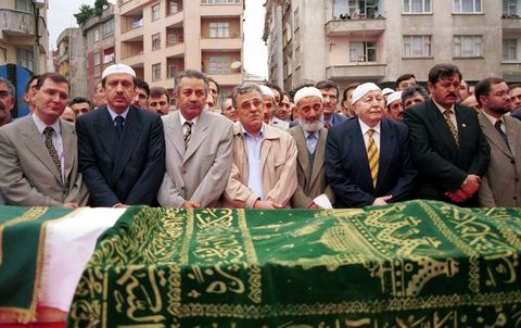 Erbakan'a veda! 78