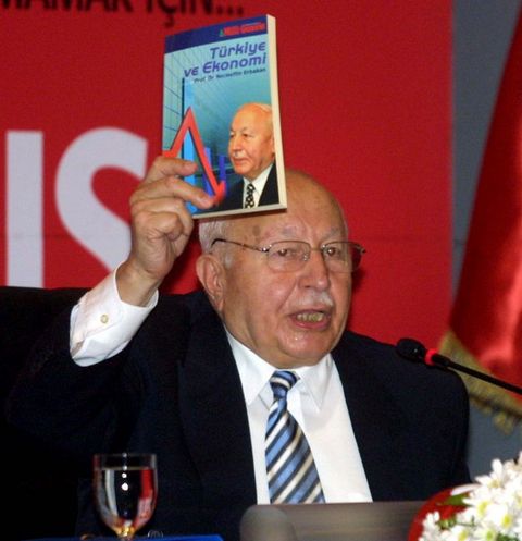 Erbakan'a veda! 82