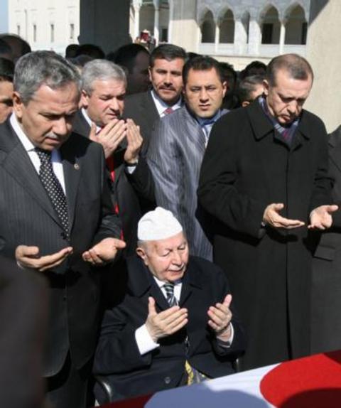Erbakan'a veda! 88