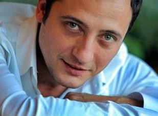 Reklamla gelen şöhret 30