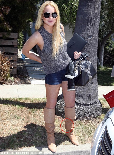 Lindsay'i yakacak görüntüler 34
