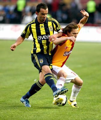 Derbide ilk heyecanlar 1