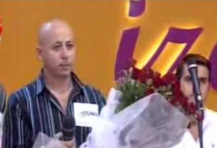 Canlı yayında donup kaldılar 19