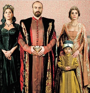 Modern Mahidevran 13