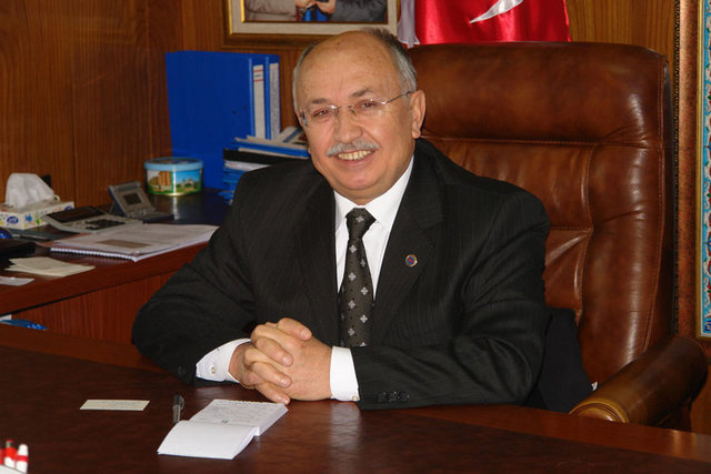 AK Parti, CHP ve MHP'nin belediye başkan adayları 78