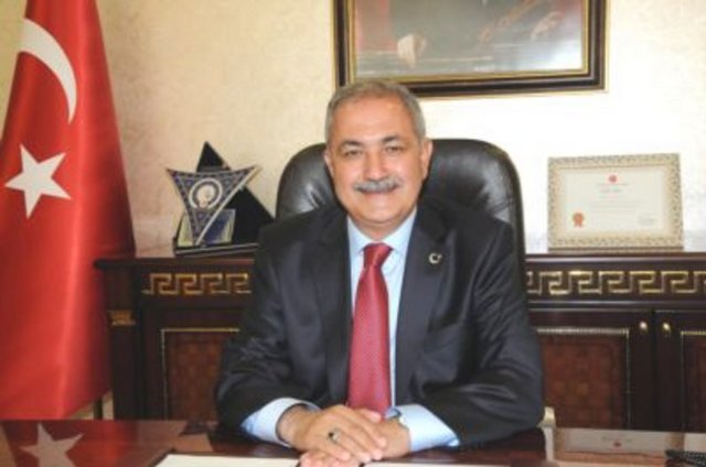 AK Parti, CHP ve MHP'nin belediye başkan adayları 91