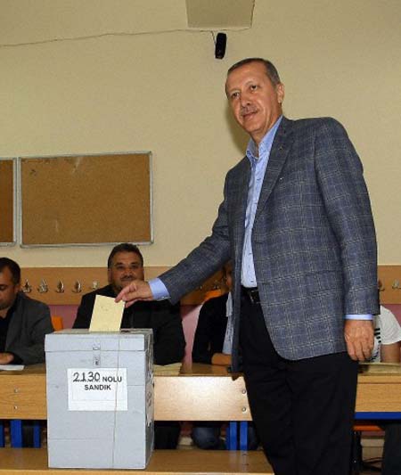 Son 76 yılın seçim sonuçları 48