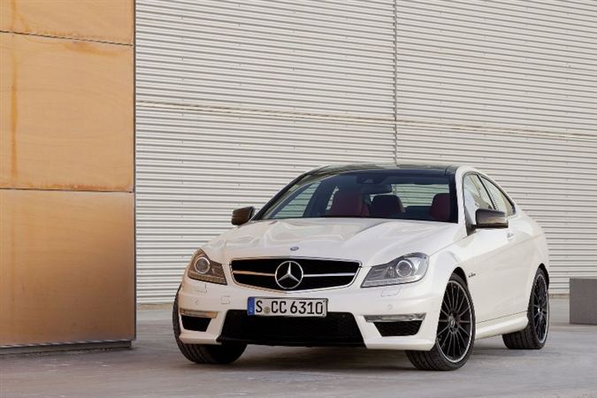 Mercedes C63 AMG Rekabete Hazır! Foto Galeri Arabam.com 19