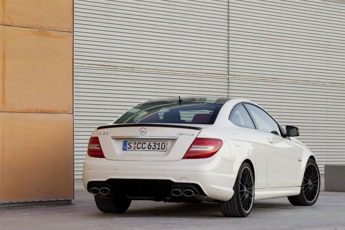 Mercedes C63 AMG Rekabete Hazır! Foto Galeri Arabam.com 20