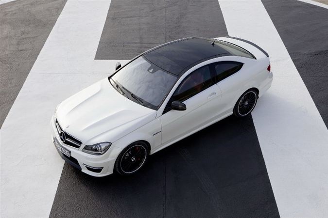 Mercedes C63 AMG Rekabete Hazır! Foto Galeri Arabam.com 25