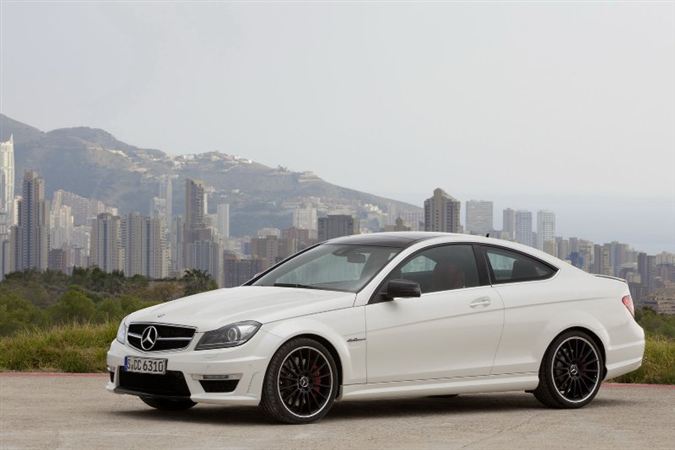 Mercedes C63 AMG Rekabete Hazır! Foto Galeri Arabam.com 27