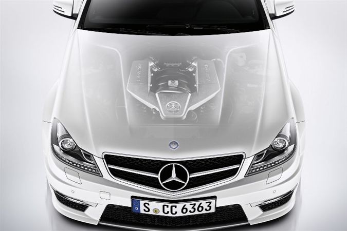 Mercedes C63 AMG Rekabete Hazır! Foto Galeri Arabam.com 4