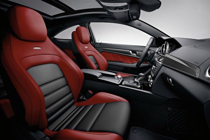 Mercedes C63 AMG Rekabete Hazır! Foto Galeri Arabam.com 6