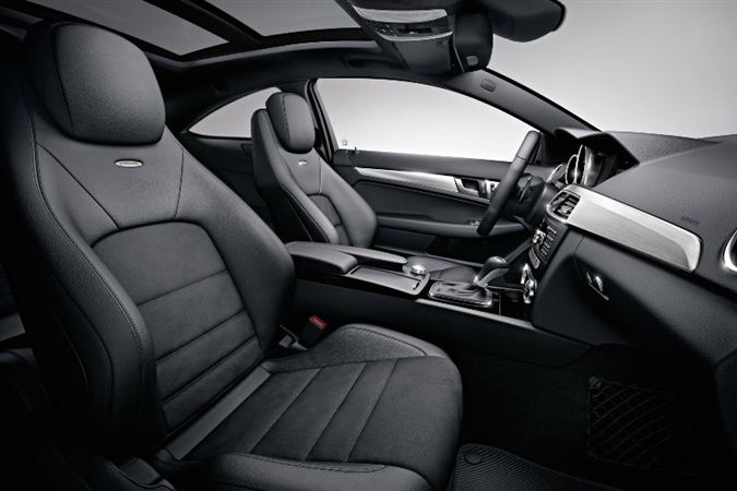 Mercedes C63 AMG Rekabete Hazır! Foto Galeri Arabam.com 9