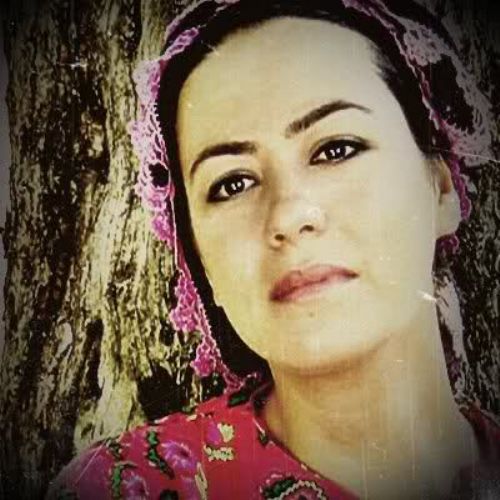 Ünlü olmak için aileleriyle araları bozuldu 8
