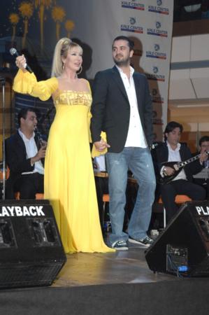 Genç sevgilinin dayanılmaz cazibesi 4