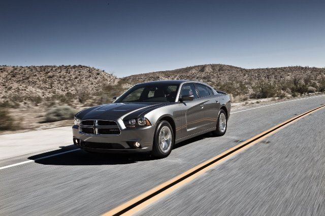 2012 Dodge Charger Foto Galeri Arabam.com 10