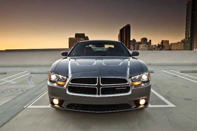 2012 Dodge Charger Foto Galeri Arabam.com 14