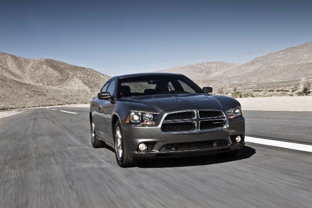 2012 Dodge Charger Foto Galeri Arabam.com 9