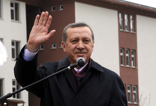 Başbakan'ın ilk mitingi 7