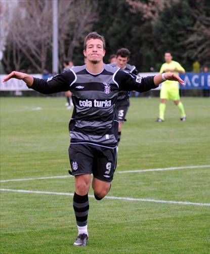 Hangi futbolcu nerede doğdu 17