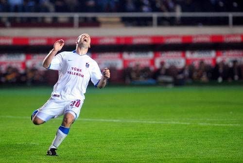 Hangi futbolcu nerede doğdu 32