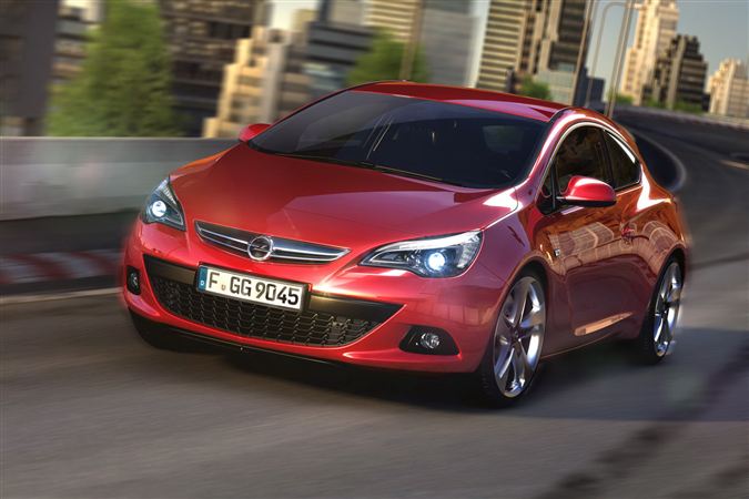 Astra GTC’nin Üretim Versiyonu 1