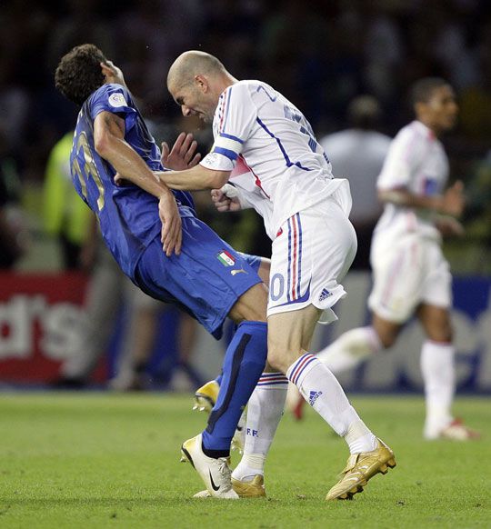 Futbol değil meydan muharebesi 11