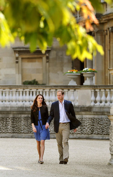 William ve Kate'nin evli olarak ilk günü 10