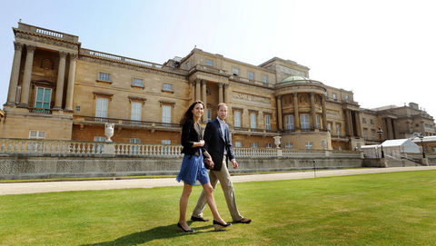 William ve Kate'nin evli olarak ilk günü 9