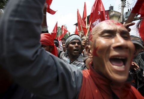 27 dilde 1 Mayıs! 100