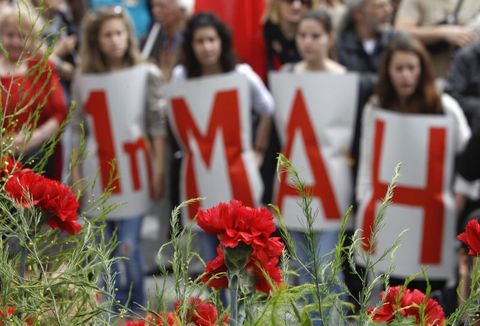 27 dilde 1 Mayıs! 151