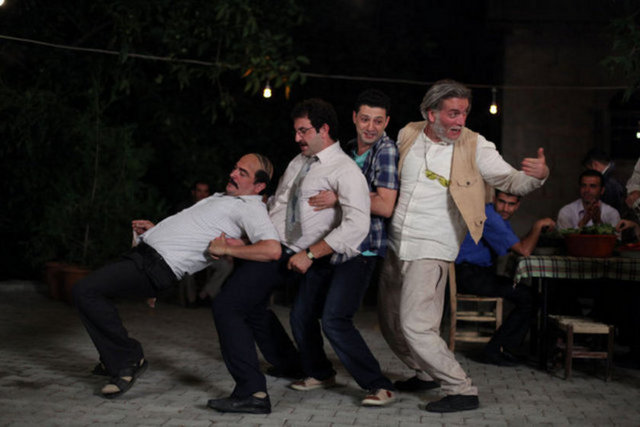 Düğün Dernek rekor kırdı!, Ahmet Kural, Murat Cemcir, Entarisi Dım Dım Y 2
