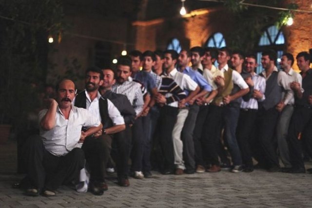 Düğün Dernek rekor kırdı!, Ahmet Kural, Murat Cemcir, Entarisi Dım Dım Y 21