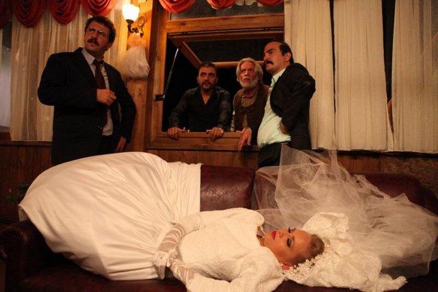 Düğün Dernek rekor kırdı!, Ahmet Kural, Murat Cemcir, Entarisi Dım Dım Y 28