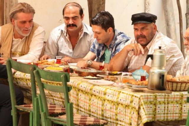 Düğün Dernek rekor kırdı!, Ahmet Kural, Murat Cemcir, Entarisi Dım Dım Y 42